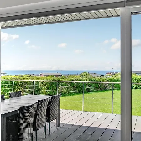 3 Bedroom Pet Friendly In Slagelse Holiday home Drosselbjerg