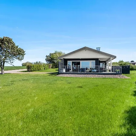Holiday home 3 Bedroom Pet Friendly In Slagelse Drosselbjerg