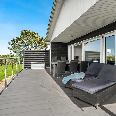 3 Bedroom Pet Friendly In Slagelse Holiday home *